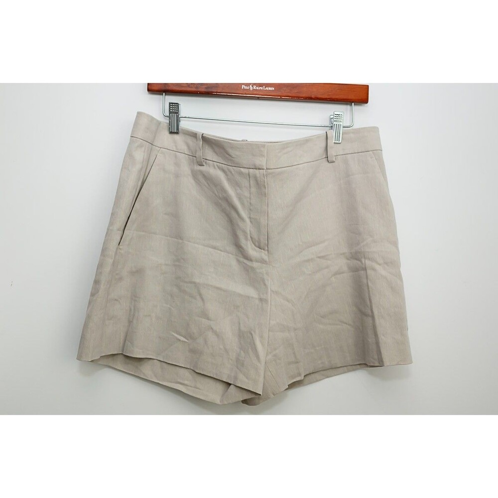 Theory Shorts 12 beige Summer Beachy Vacation resort cruise Preppy